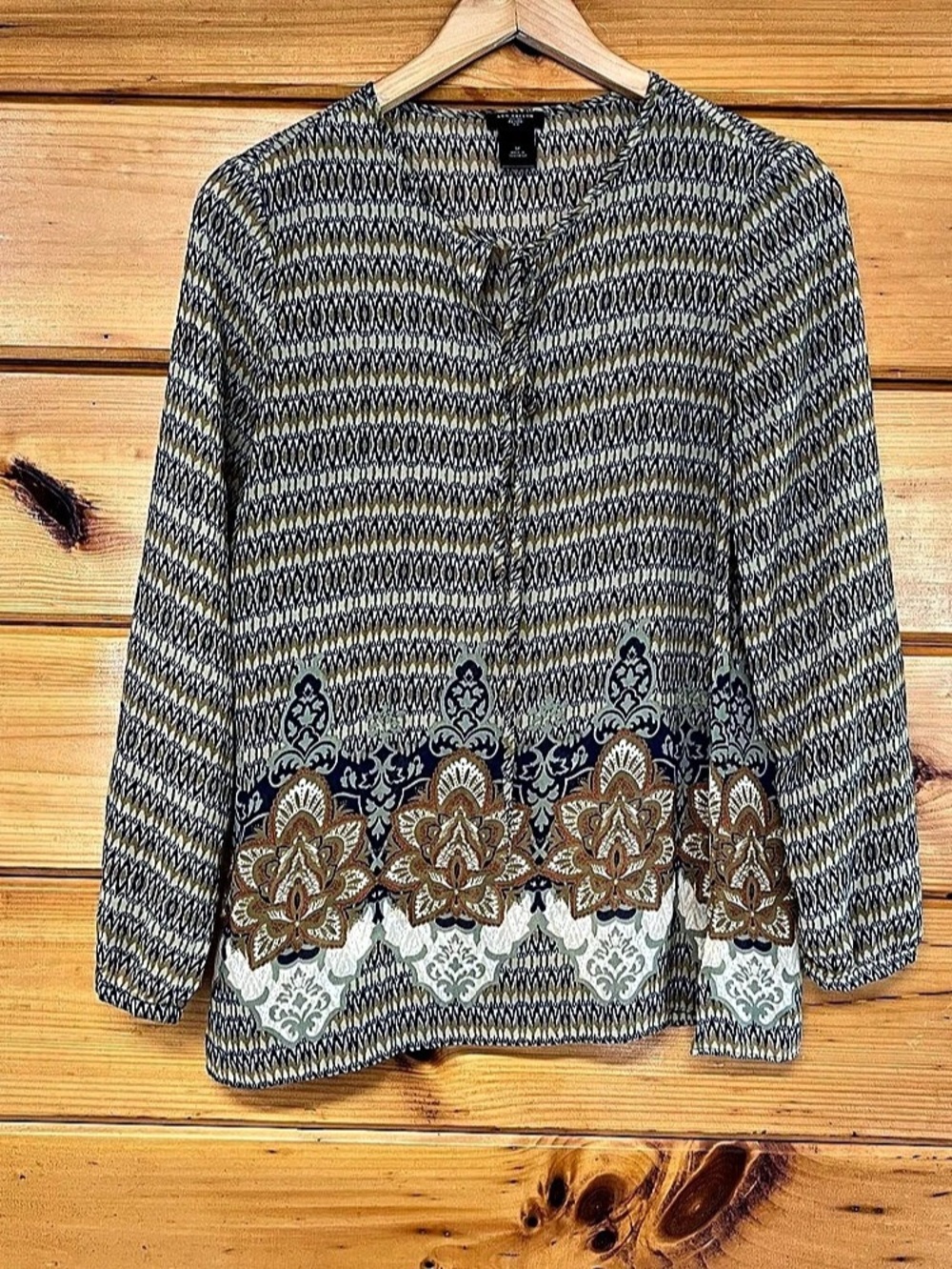 Ann Taylor Top Geometric Print Blouse in Blue Tan petite Small Long Sleeve